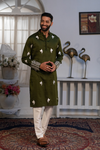 TEA GREEN  MEN'S EMBRODERED COTTON KURTA WITH PAJAMA