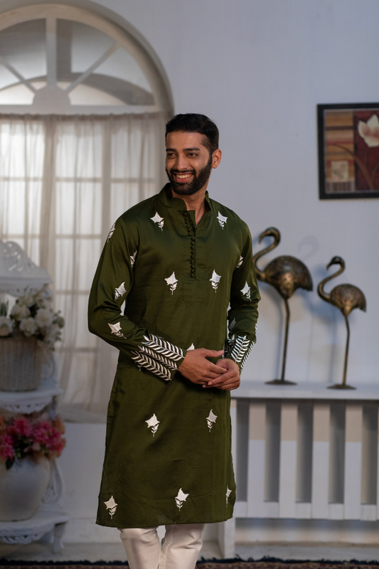 TEA GREEN  MEN'S EMBRODERED COTTON KURTA WITH PAJAMA