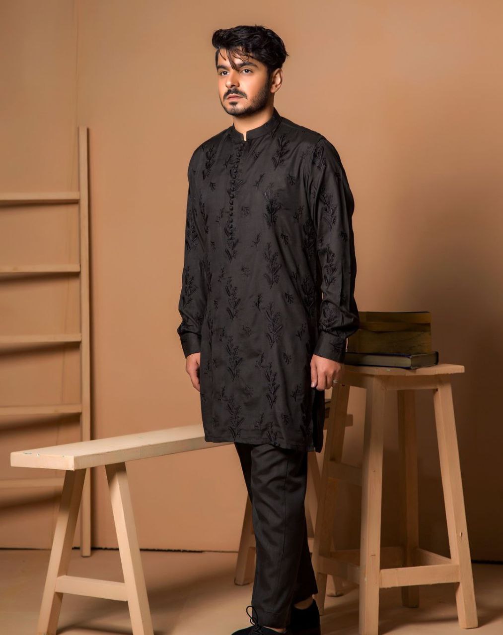 CELEBRITY MEN'S DESIGNER EMBRODRY BLACK KURTA WITH PAJAMA